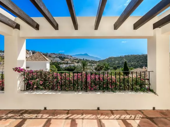 4-bedroom Villa In Benahavis, Spain (396 M²)