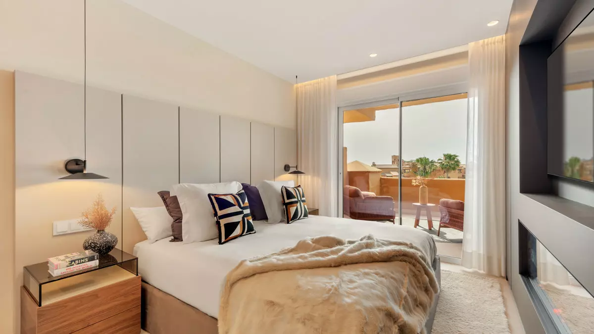 3-bedroom Apartment In Estepona, Spain (163 M²)