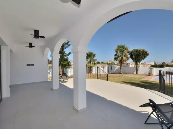 5-bedroom Villa In Mijas, Spain (307 M²)