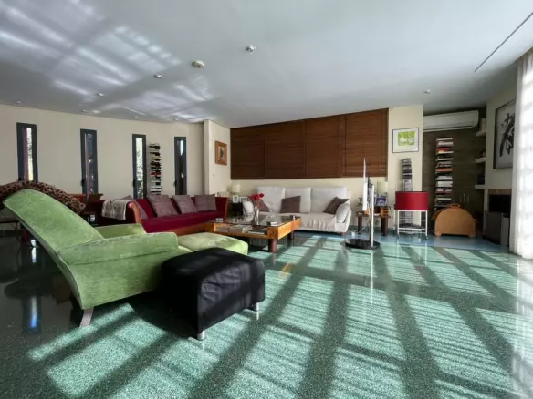 4-bedroom Villa In Orihuela, Spain (403 M²)