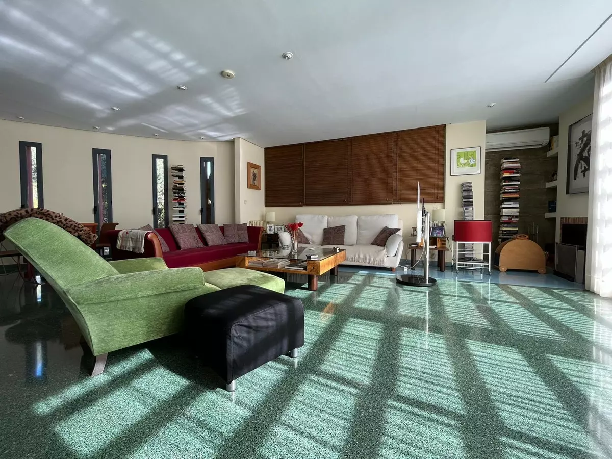 4-bedroom Villa In Orihuela, Spain (403 M²)
