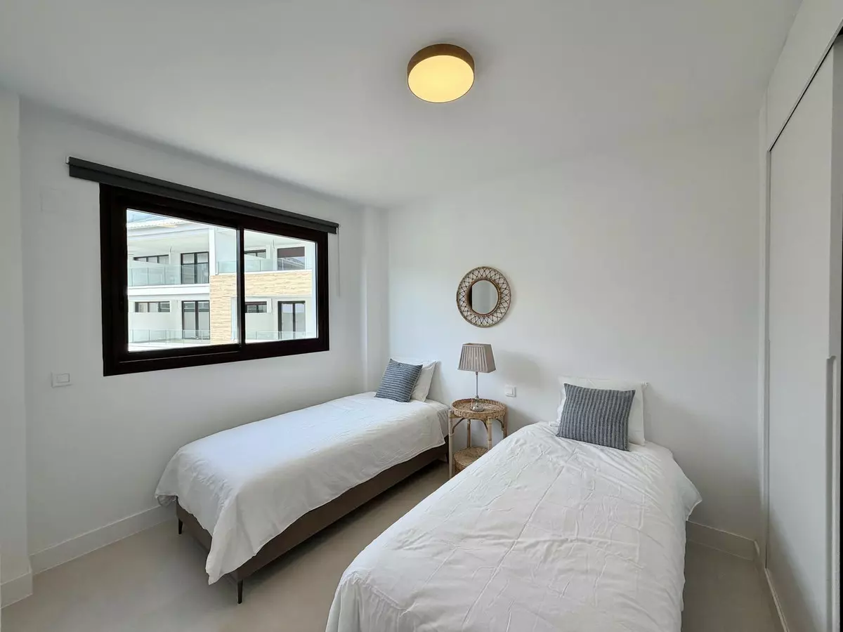 3-bedroom Apartment In Fuengirola, Spain (101 M²)
