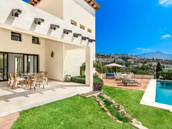 4-bedroom Villa In Benahavis, Spain (396 M²)