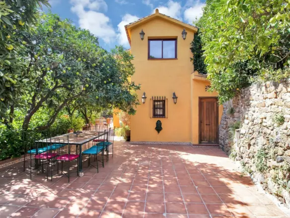3-bedroom Country House In Ojen, Spain (217 M²)