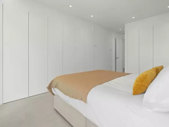 3-bedroom Villa In Benidorm, Spain (227 M²)