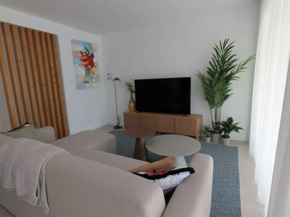 3-bedroom Villa In Estepona, Spain (153 M²)