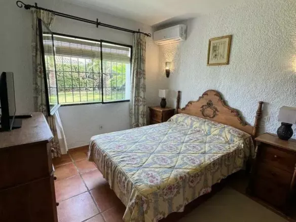 3-bedroom Villa In Estepona, Spain (100 M²)
