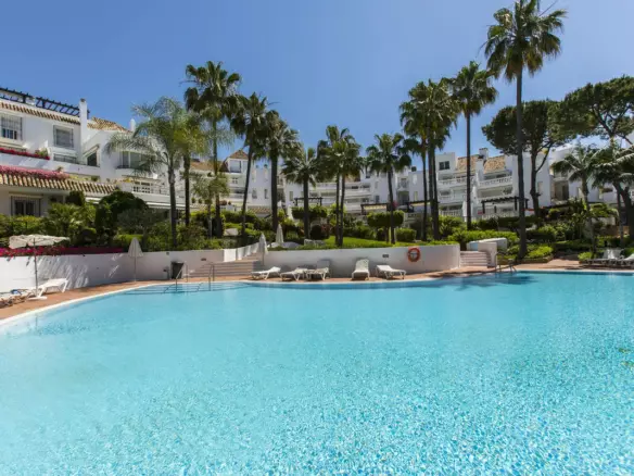 1-bedroom Apartment In Marbella, Spain (76 M²)