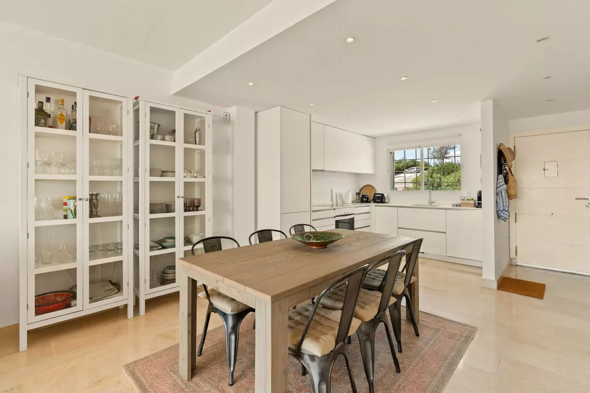 3-bedroom Town House In Estepona, Spain (165 M²)