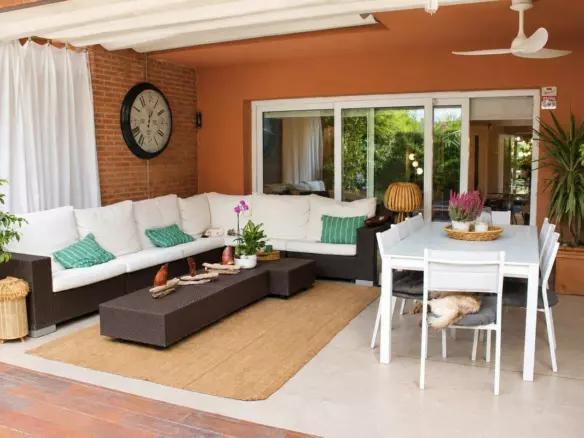 5-bedroom Town House In Marbella, Spain (277 M²)