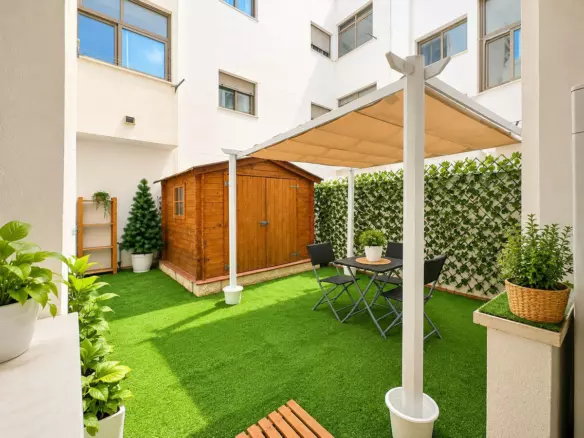 3-bedroom Apartment In Torremolinos, Spain (136 M²)