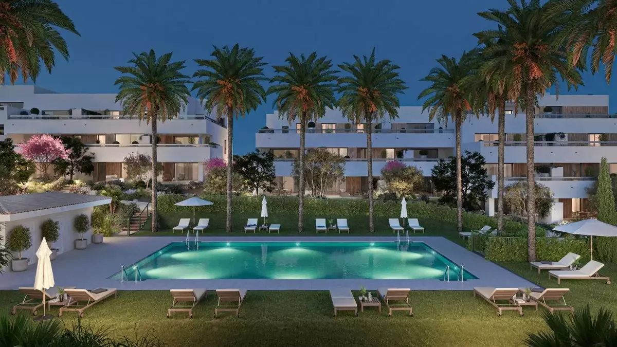 2-bedroom Apartment In Estepona, Spain (96 M²)