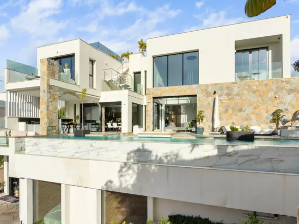 4-bedroom Villa In Orihuela, Spain (550 M²)