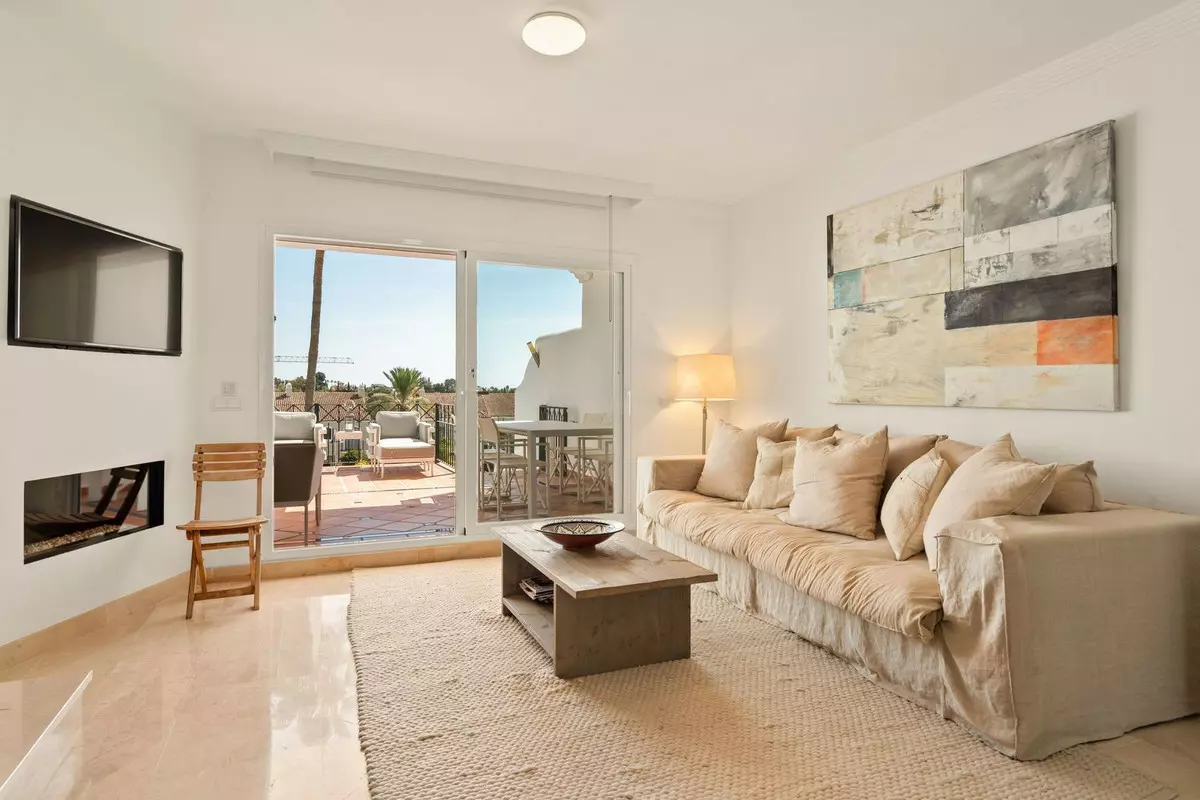 3-bedroom Town House In Estepona, Spain (165 M²)