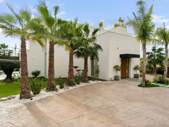 4-bedroom Villa In Orihuela, Spain (550 M²)