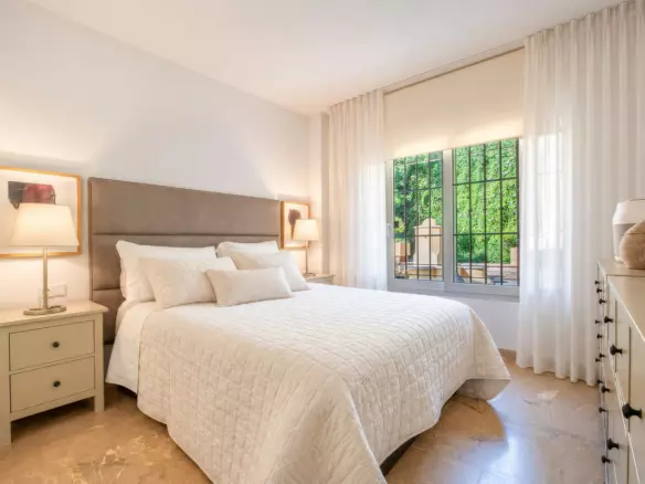3-bedroom Apartment In Marbella, Spain (160 M²)