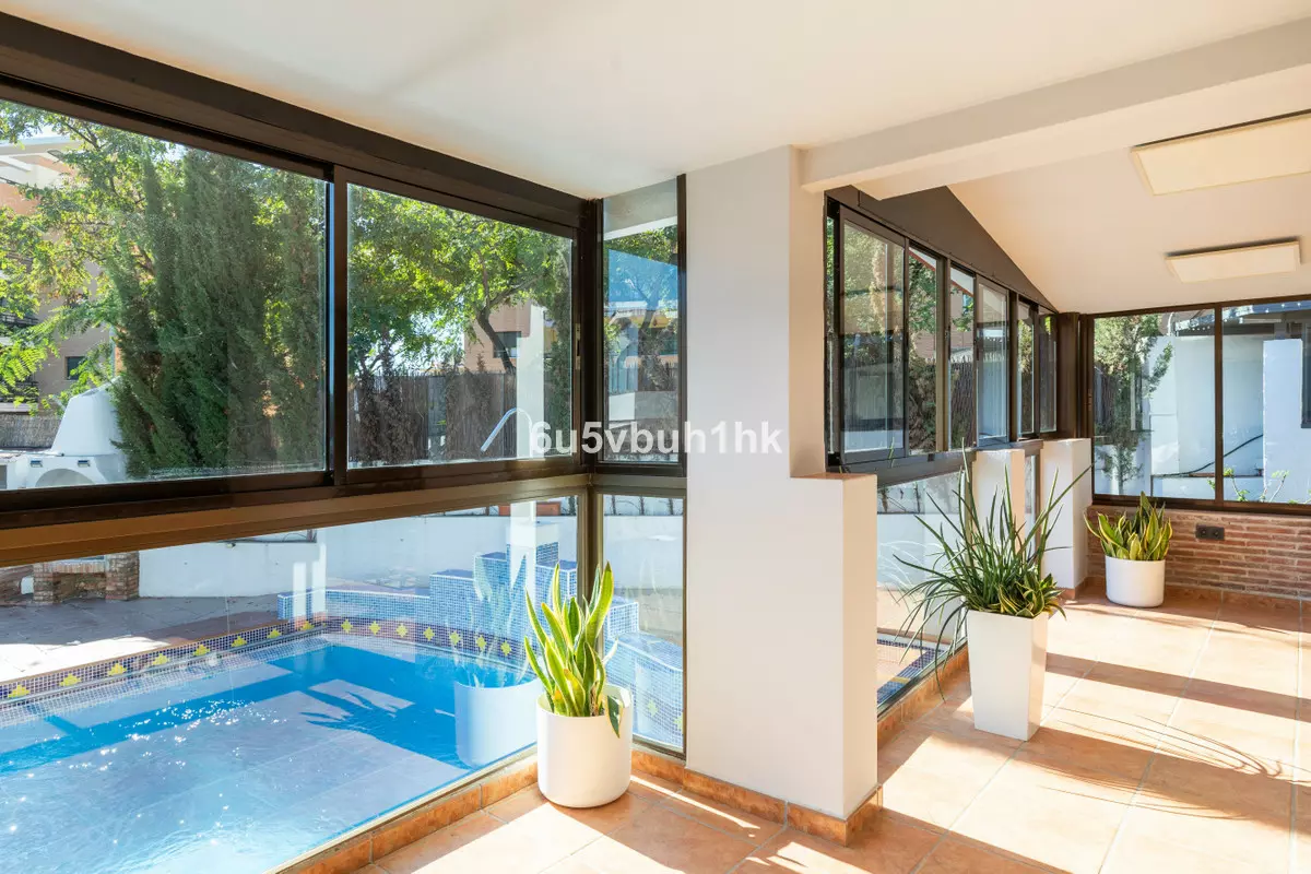 5-bedroom Villa In Torremolinos, Spain (288 M²)