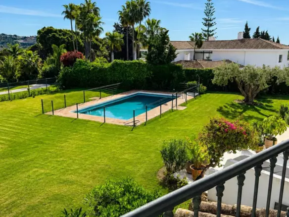 3-bedroom Town House In Marbella, Spain (117 M²)