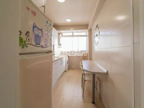 2-bedroom Apartment In Málaga, Spain (71 M²)