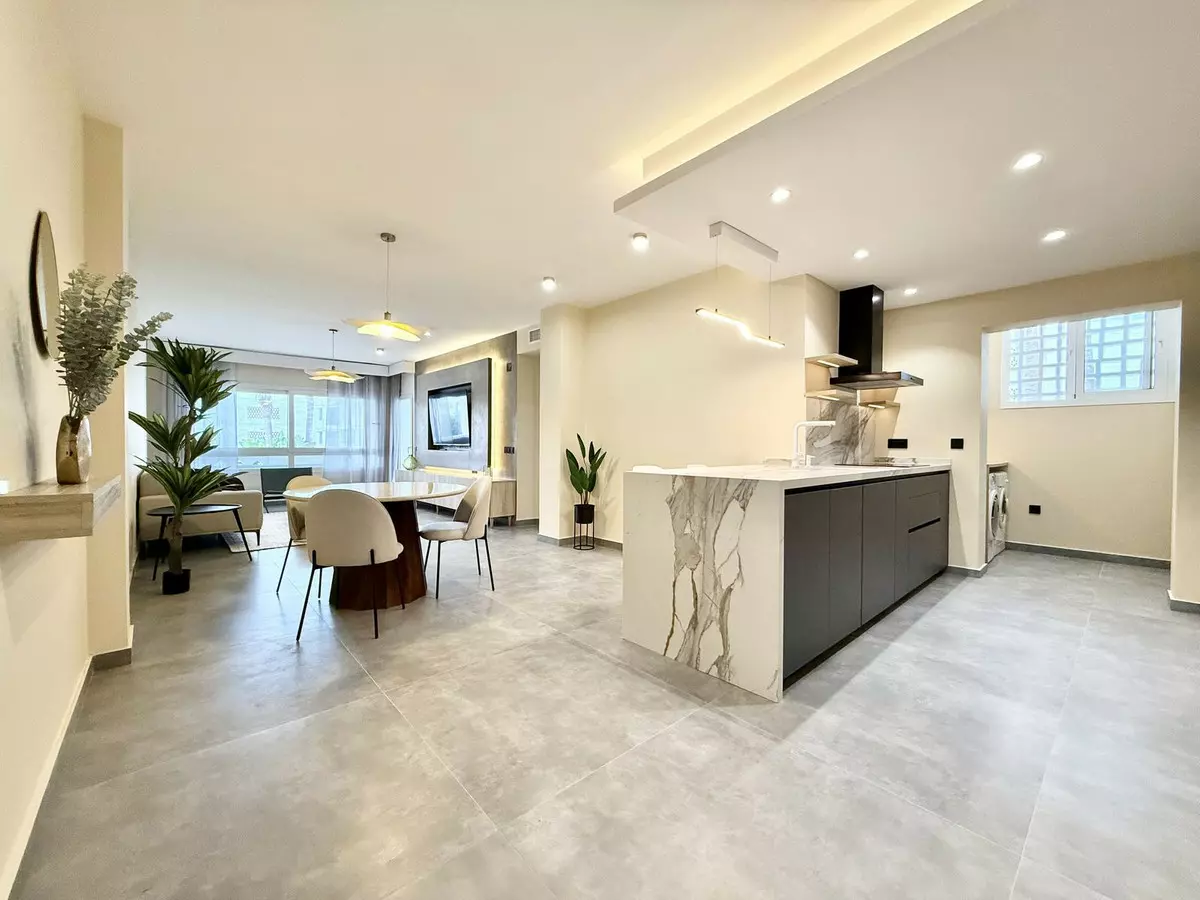 1-bedroom Apartment In Marbella, Spain (95 M²)