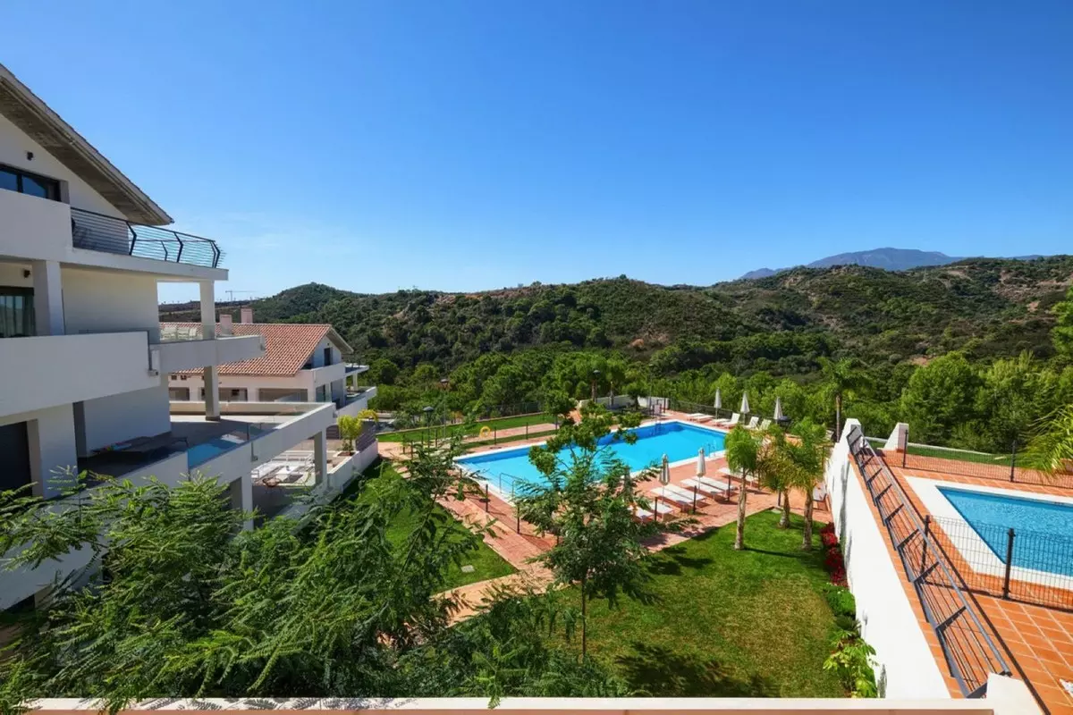 2-bedroom Apartment In Estepona, Spain (110 M²)