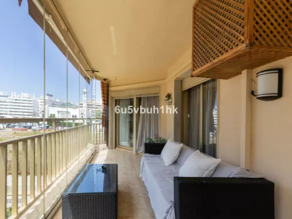 2-bedroom Apartment In Fuengirola, Spain (119 M²)
