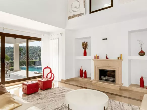 4-bedroom Villa In Benahavis, Spain (396 M²)