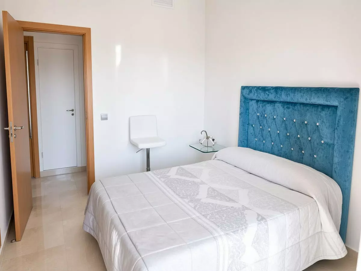 3-bedroom Apartment In Estepona, Spain (110 M²)