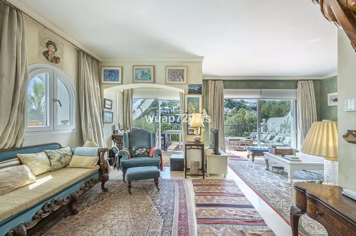 4-bedroom Villa In Benahavis, Spain (185 M²)