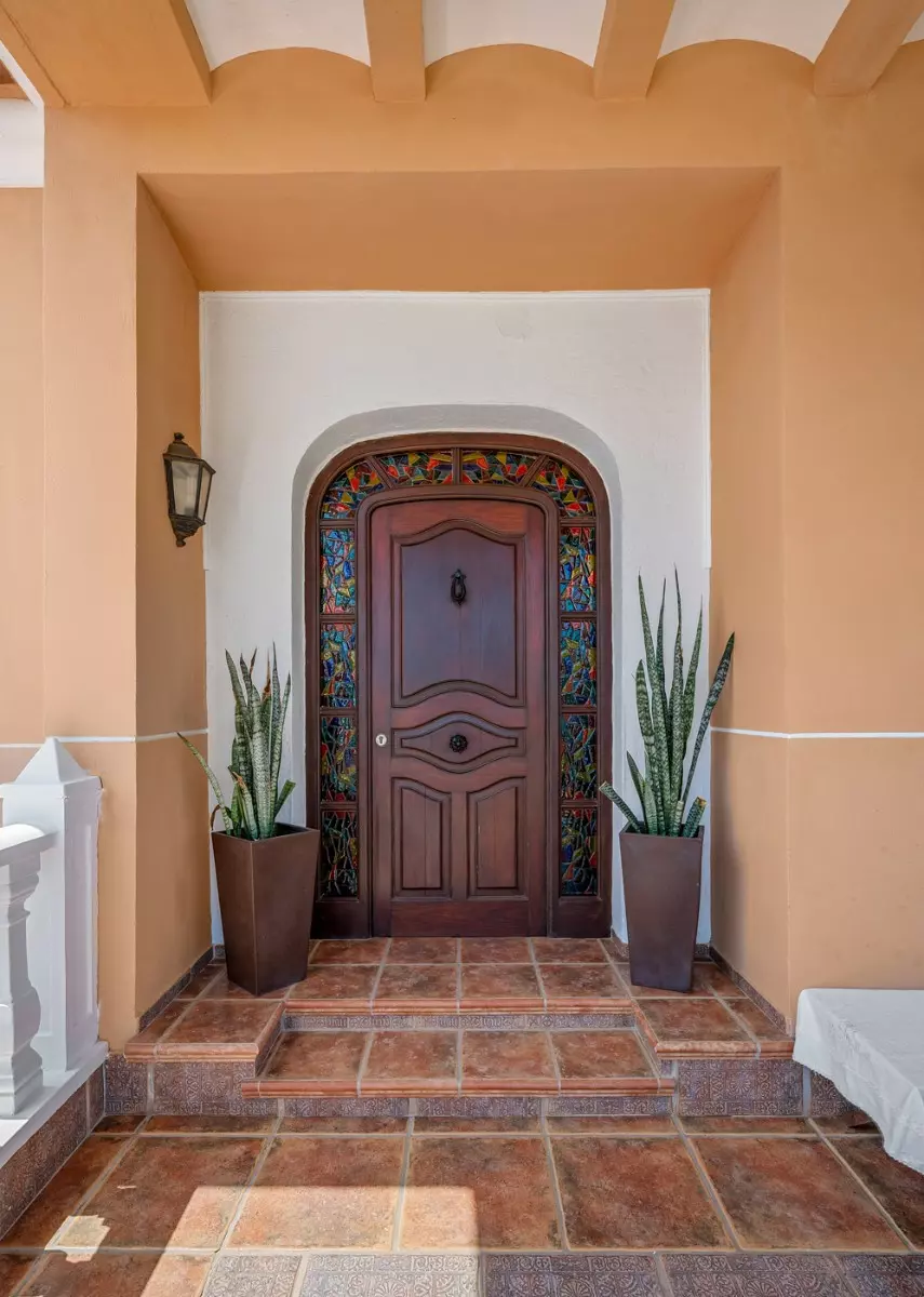 ShowFeedImage-df346a 6-bedroom Villa In Torrevieja, Spain (500 M²)