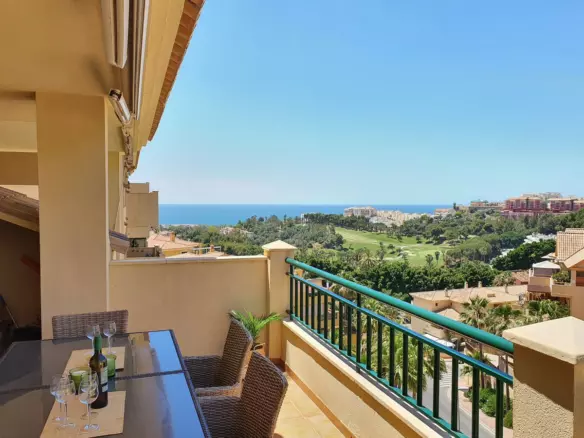 2-bedroom Apartment In Benalmádena, Spain (108 M²)