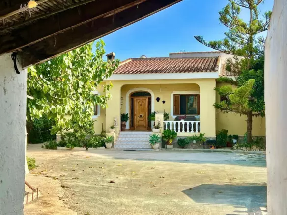 1-bedroom Villa In Daya Vieja, Spain (627 M²)