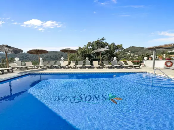 2-bedroom Apartment In Estepona, Spain (104 M²)