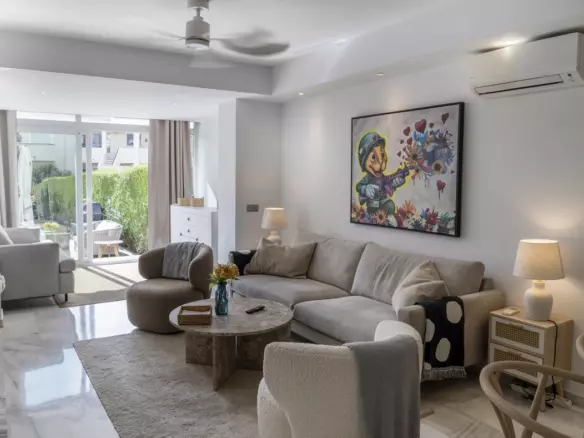 2-bedroom Apartment In Estepona, Spain (120 M²)