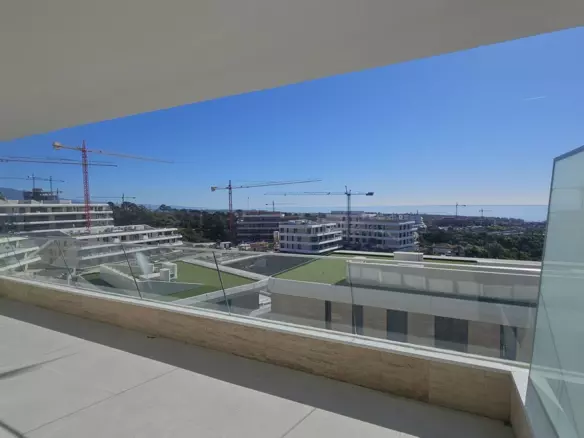 2-bedroom Apartment In Estepona, Spain (118 M²)