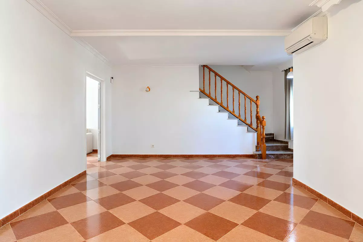 3-bedroom Villa In Fuengirola, Spain (155 M²)