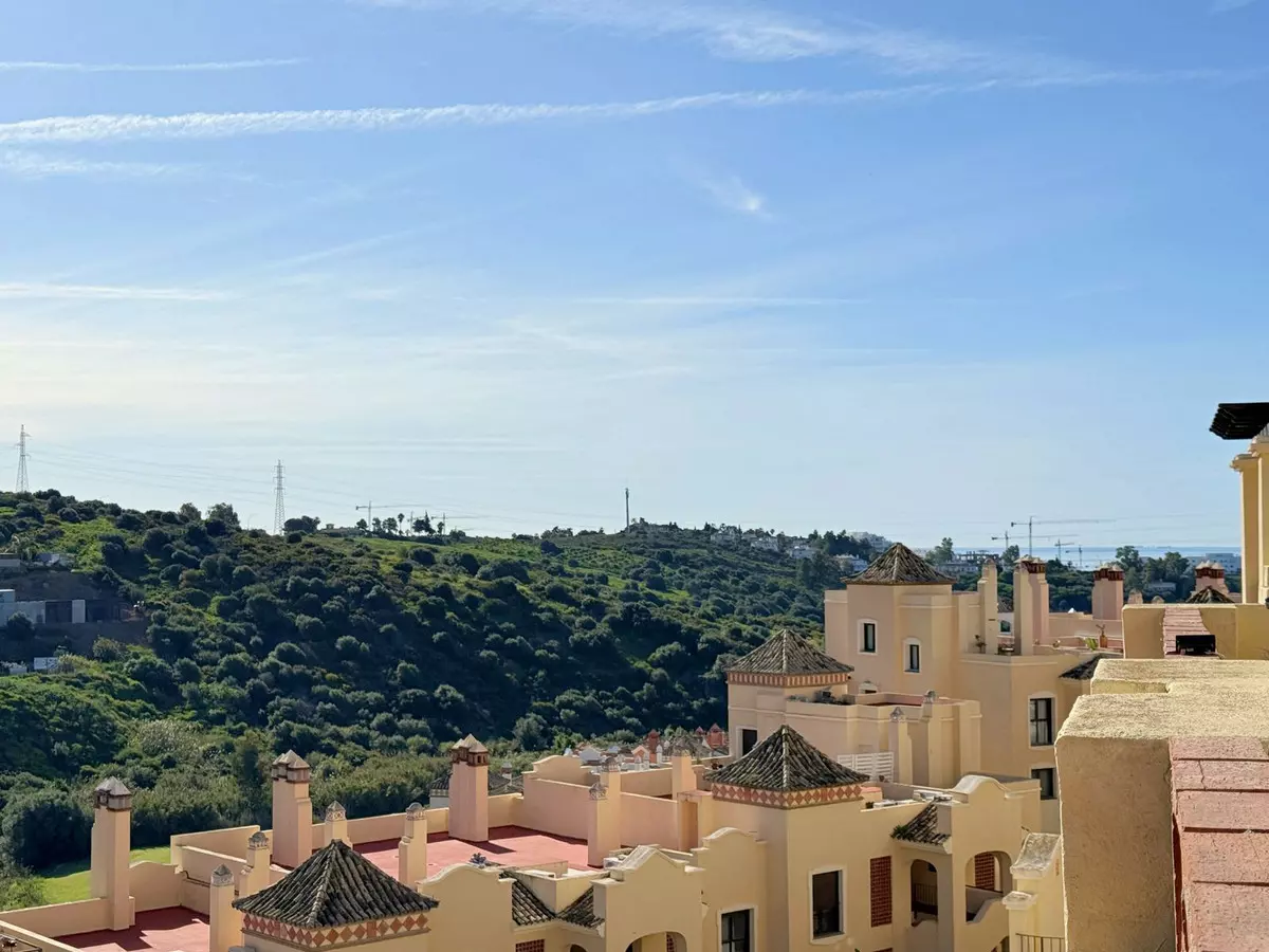 2-bedroom Apartment In Estepona, Spain (108 M²)