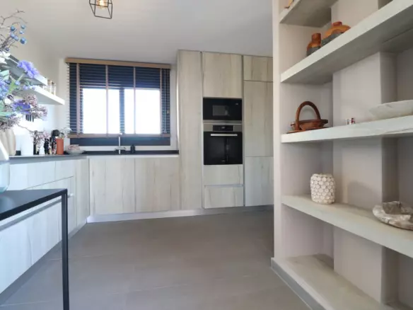 3-bedroom Apartment In Guardamar Del Segura, Spain (109 M²)