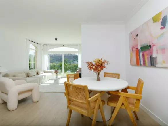 3-bedroom Apartment In Benahavis, Spain (123 M²)