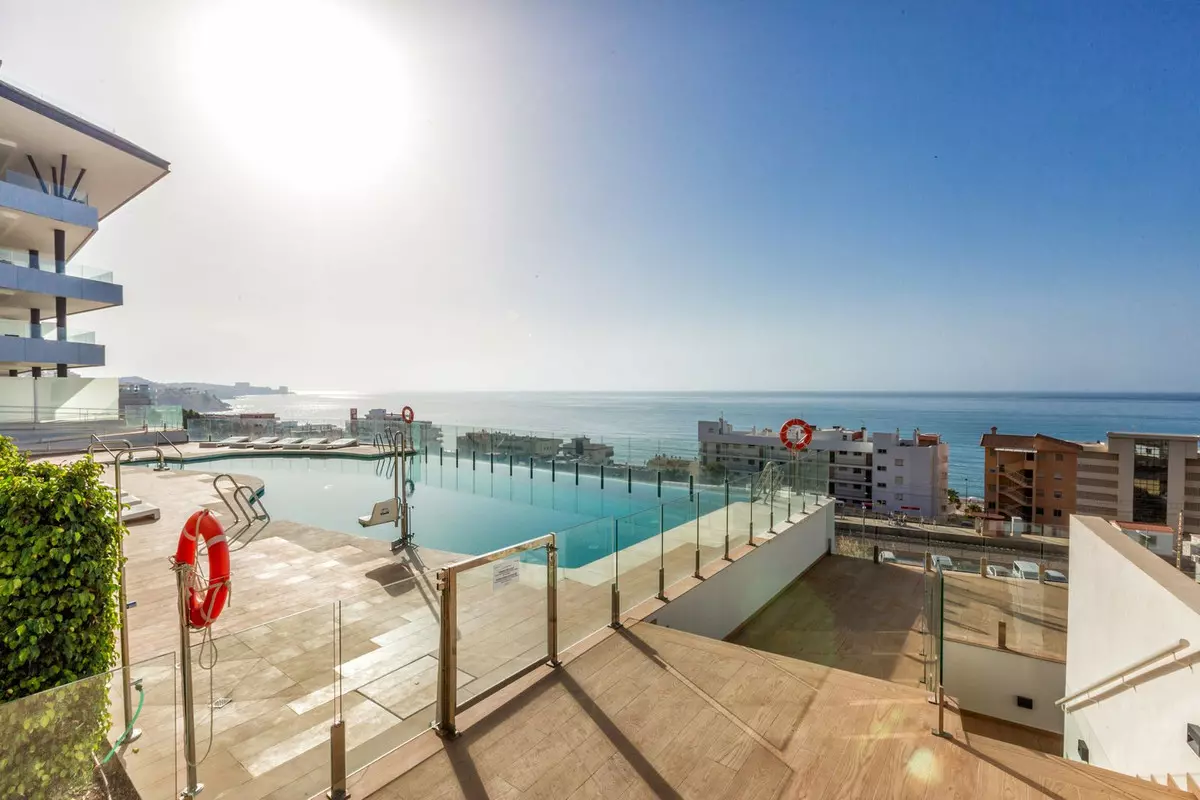 3-bedroom Apartment In Fuengirola, Spain (227 M²)