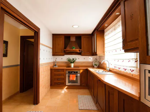 3-bedroom Apartment In Fuengirola, Spain (127 M²)