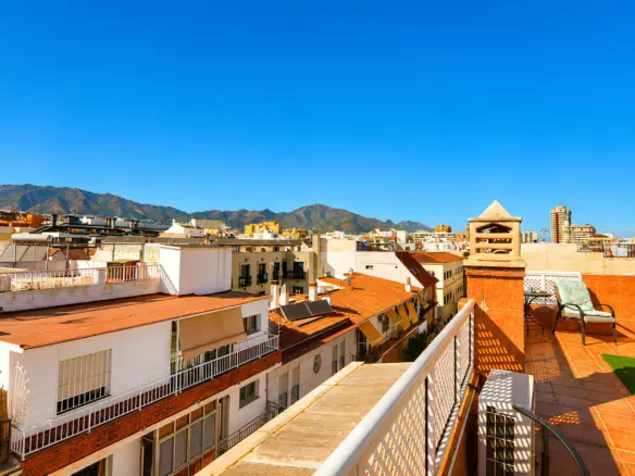 3-bedroom Apartment In Fuengirola, Spain (127 M²)