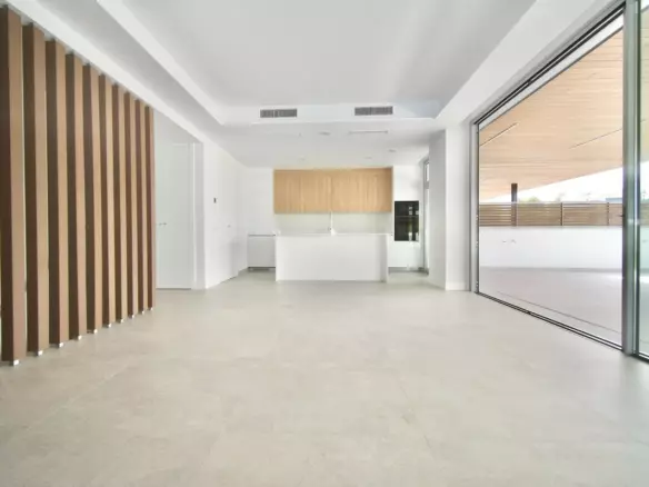 4-bedroom Apartment In Marbella, Spain (205 M²)