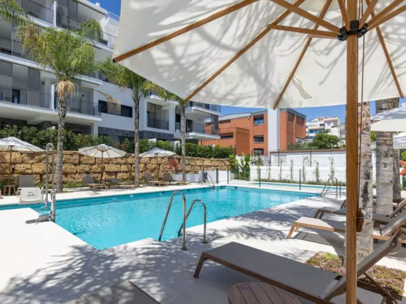 3-bedroom Apartment In Estepona, Spain (92 M²)
