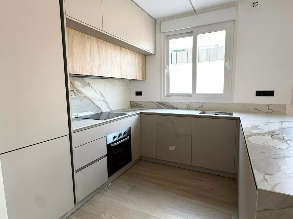 3-bedroom Villa In Torrevieja, Spain (120 M²)