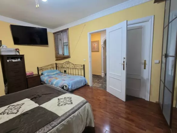 2-bedroom Apartment In Fuengirola, Spain (90 M²)