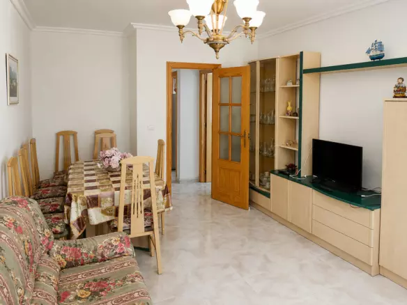 3-bedroom Apartment In Torrevieja, Spain (106 M²)