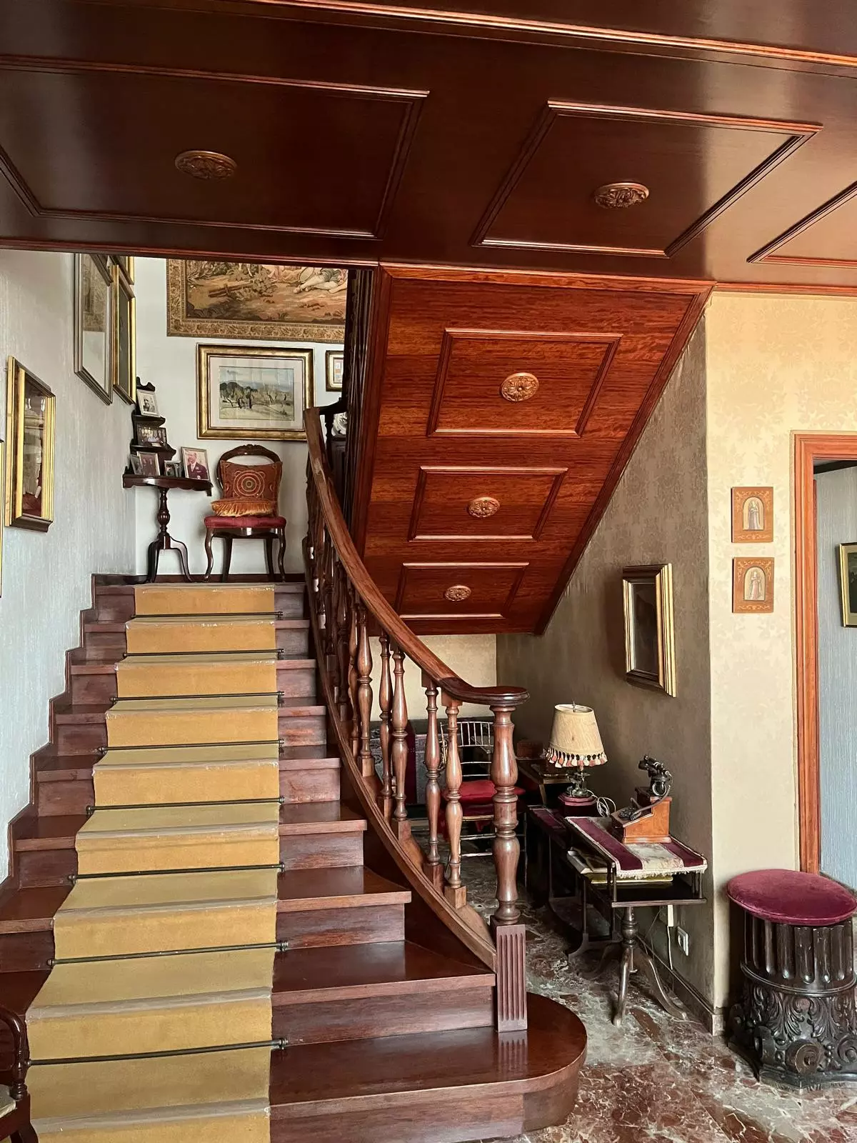 6-bedroom Villa In Alicante, Spain (473 M²)