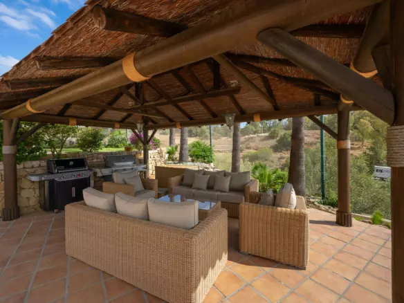 4-bedroom Villa In Mijas, Spain (450 M²)