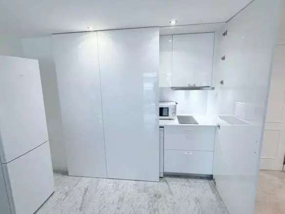 1-bedroom Apartment In Marbella, Spain (60 M²)